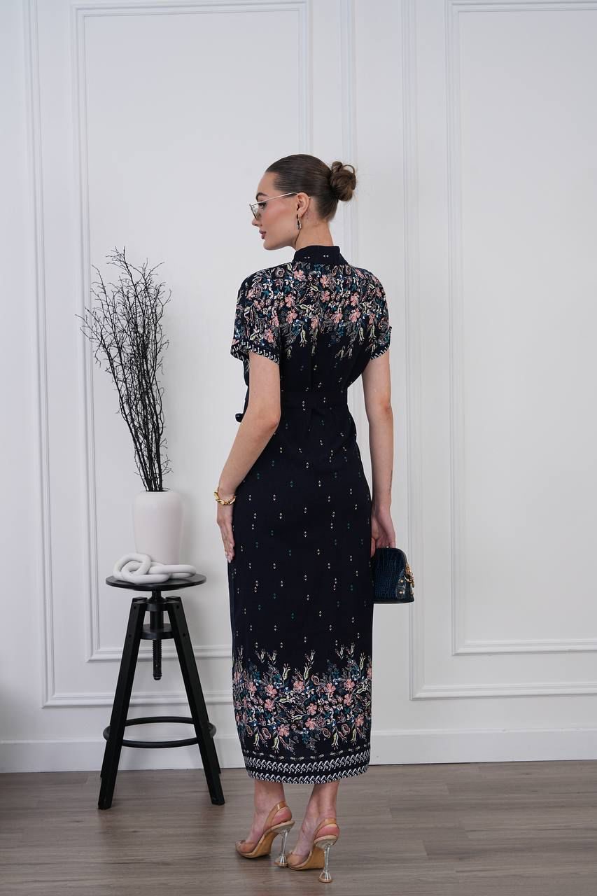 Black Floral Charm Midi Dress